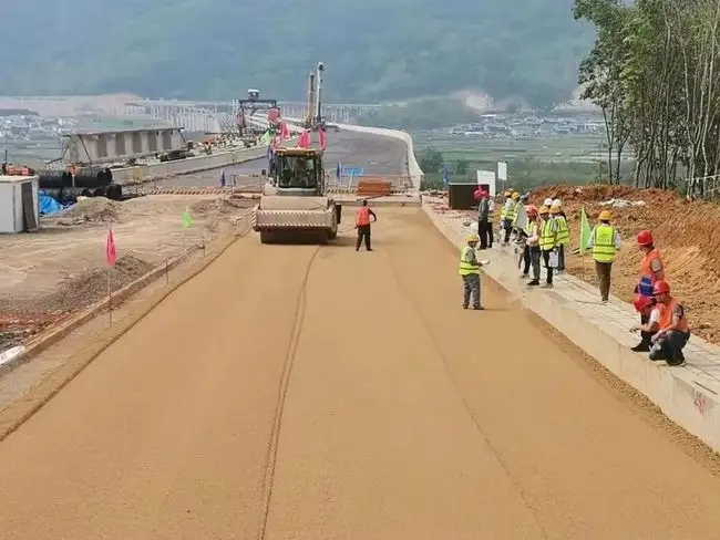 平安路基工程